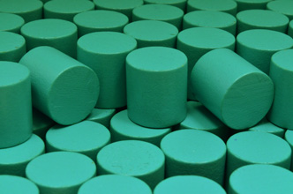 Turquoise Wooden Cylinders (15mm)