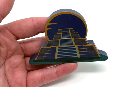 IMPERFECT: Large Last-Player Eclipse Token for Teotihuacan